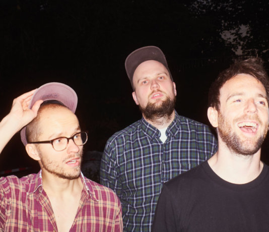 Smile & Burn - Promo-Pic