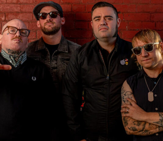 The Drowns (Promo, 2021)