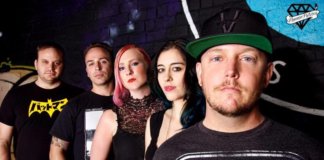 Tsunami Bomb (Promo-Photo by Amber Mannon Mannon Pictures)