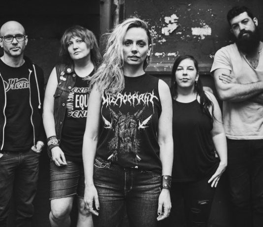 WAR ON WOMEN im Sommer 2025 auf Tour War On Women (Photo by Julia Schwendner)