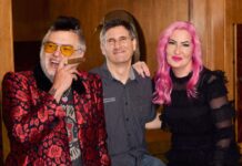 Fat Mike, Louis Posen und Erin Kelly-Burkett von Fat Wreck und Hopeless Records. (Photo by Jonathan Weiner)