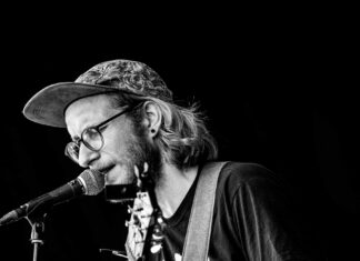 Flo LeBeau (Photo by Manuela Haltiner)