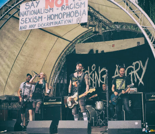 F*CKING ANGRY kündigen neues Album „…Still F*cking Angry“ an F*cking Angry live in Frankfurt