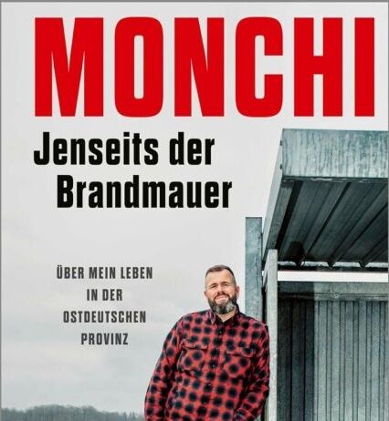 Monchi – Jenseits der Brandmauer ::: Review (2026)