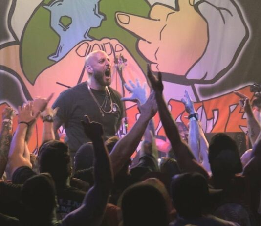 E-Town Concrete [hate5six Thumbnail]