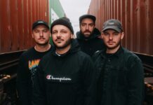 Waves Like Walls (Photo by Daniel Ruff)