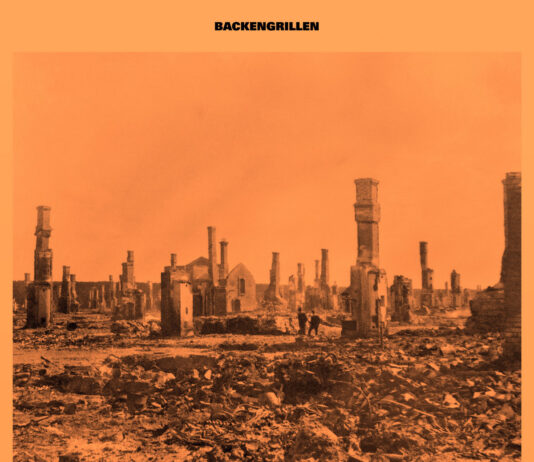 REFUSED: Nachfolgeband BACKENGRILLEN mischt Hardcore, Free-Jazz und mehr © Backengrillen